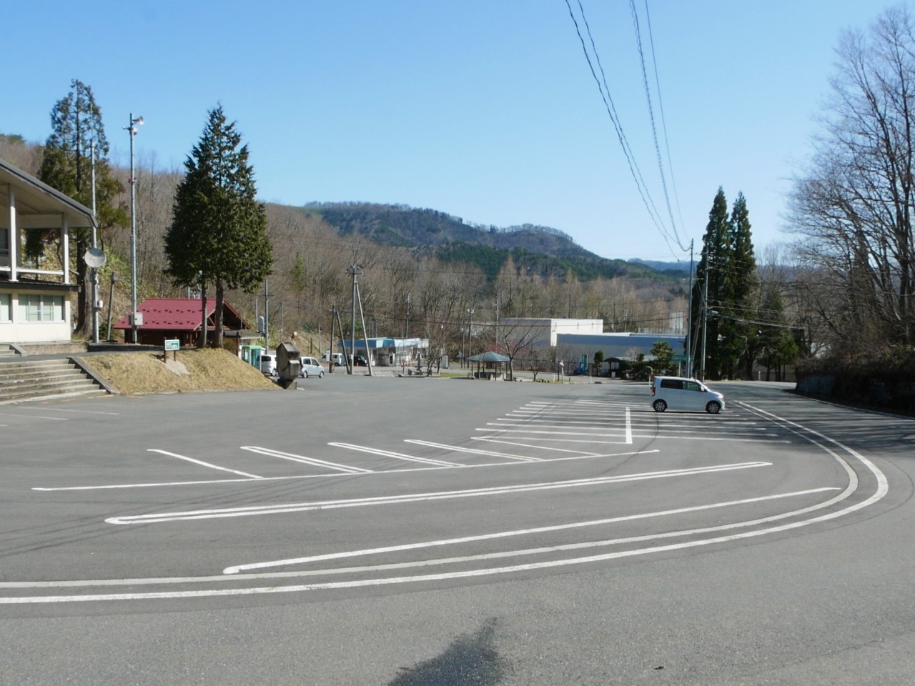 カメラ 人形 峠 ライブ 人形峠