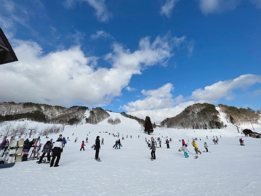恩原高原スキー場 かがみの観光スポット 健康のまち岡山県鏡野町 観光 定住総合サイト かがみの旅とくらし