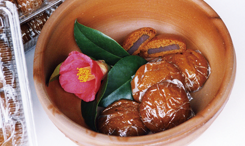 Ji-manju Kuromitsu (brown sugar syrup) Senzan